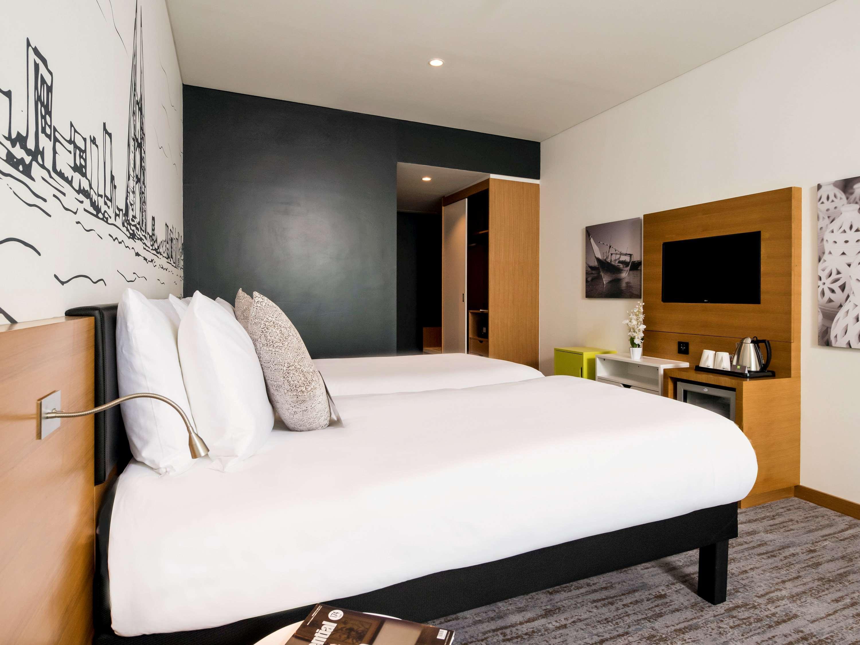 Ibis Styles Manama Diplomatic Area Hotel Ngoại thất bức ảnh