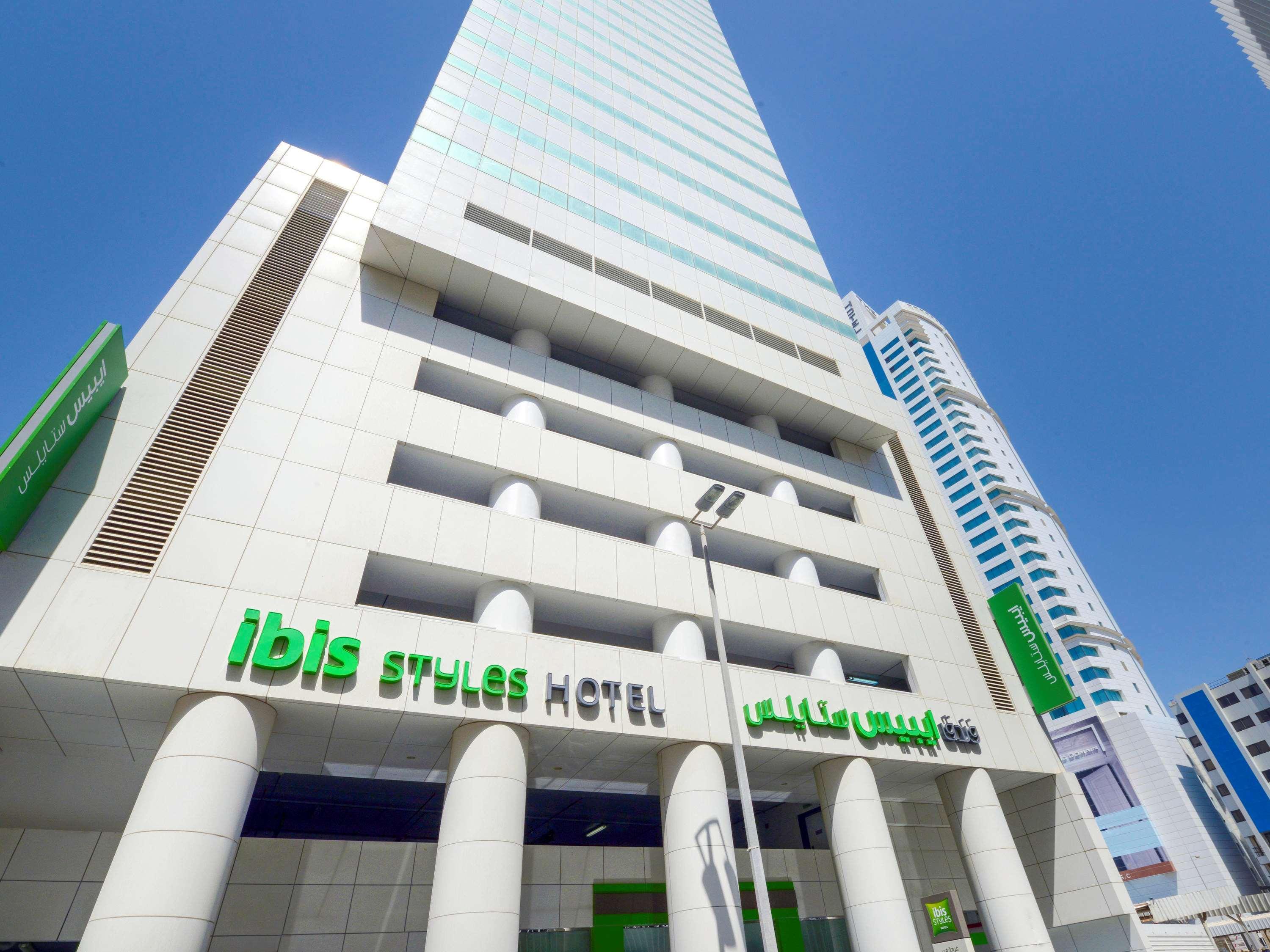 Ibis Styles Manama Diplomatic Area Hotel Ngoại thất bức ảnh