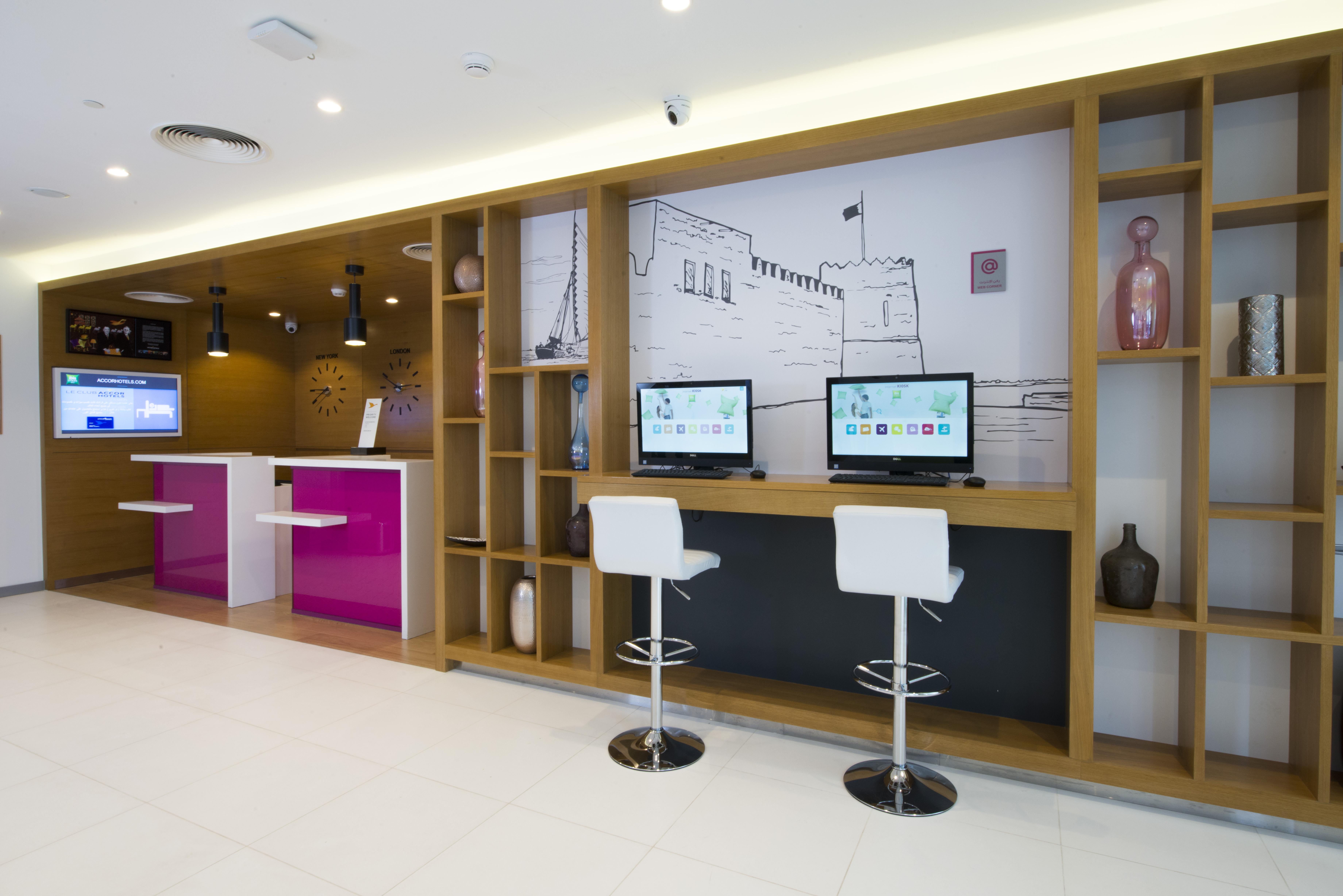 Ibis Styles Manama Diplomatic Area Hotel Ngoại thất bức ảnh